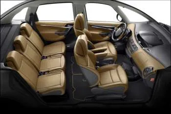 Citroën C4 Picasso (2010 – 2013) – fotka 7