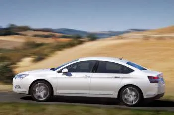 Citroën C5 2.2 HDi Exclusive – fotka 7