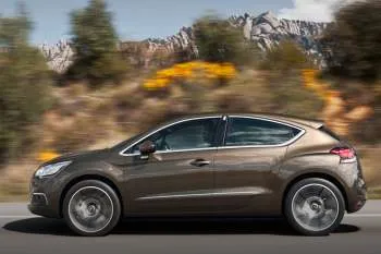 Citroën DS4 (2011 – 2015) – fotka 25