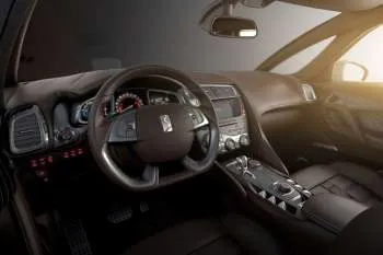 Citroën DS5 e-HDi 110 So Chic – fotka 2