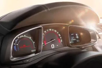 Citroën DS5 e-HDi 110 So Chic – fotka 6