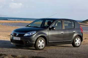 Dacia Sandero 1.2 16V LPG Aniversare – fotka 2