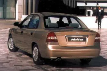 Daewoo Nubira sedan (1999 – 2003) – fotka 2