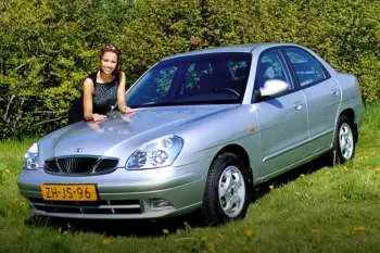 Daewoo Nubira sedan (1999 – 2003) – fotka 3