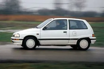 Daihatsu Charade (1987 – 1994) – fotka 3