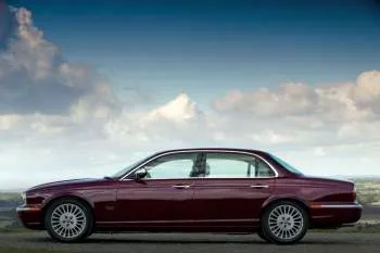 Daimler Super Eight (2005 – 2009) – fotka 3