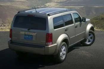 Dodge Nitro (2007 – 2010) – fotka 5
