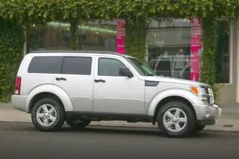 Dodge Nitro (2007 – 2010) – fotka 16