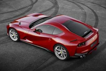 Ferrari 812 Superfast (od 2017) – fotka 11