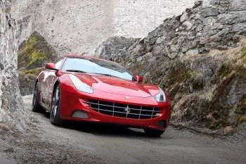 Ferrari FF (2011 – 2016) – fotka 3