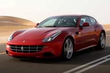 Ferrari GTC4 (od 2016) – fotka 6