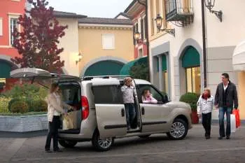 Fiat Doblo (2010 – 2015) – fotka 9