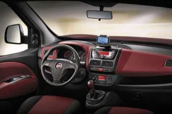 Fiat Doblo (2010 – 2015) – fotka 11