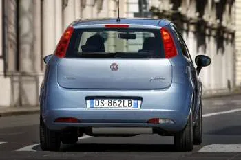 Fiat Grande Punto päťdverový hatchback (2008 – 2011) – fotka 8