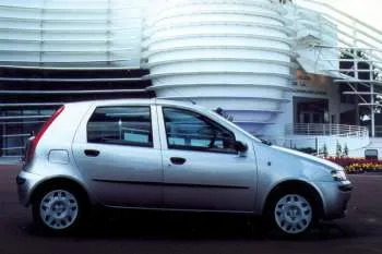 Fiat Punto päťdverový hatchback (1999 – 2003) – fotka 3