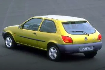 Ford Fiesta trojdverový hatchback (1995 – 1999) – fotka 2