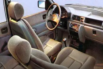 Ford Fiesta päťdverový hatchback (1989 – 1994) – fotka 3
