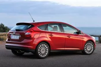 Ford Focus 1.0 EcoBoost 125hp ECOnetic Trend hatchback – fotka 2