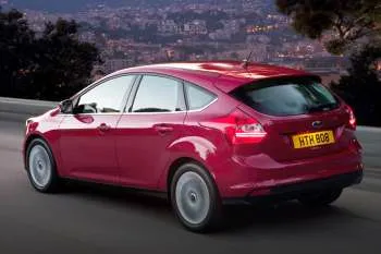 Ford Focus 1.0 EcoBoost 125hp ECOnetic Trend hatchback – fotka 6