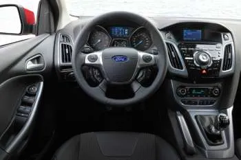 Ford Focus sedan (2011 – 2014) – fotka 5