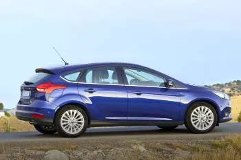 Ford Focus hatchback (2014 – 2018) – fotka 8