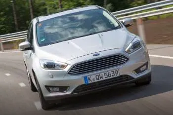 Ford Focus hatchback (2014 – 2018) – fotka 11