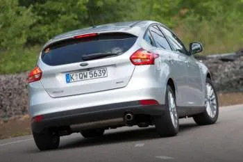 Ford Focus hatchback (2014 – 2018) – fotka 12