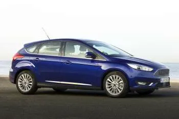 Ford Focus hatchback (2014 – 2018) – fotka 32