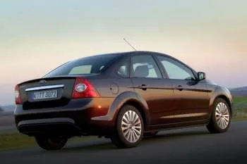Ford Focus sedan (2008 – 2010) – fotka 4