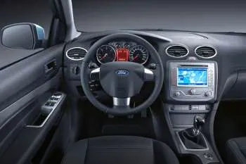 Ford Focus hatchback (2008 – 2010) – fotka 9