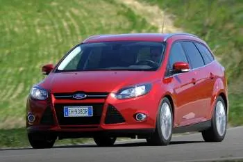 Ford Focus Wagon (2011 – 2014) – fotka 13