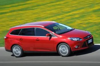 Ford Focus Wagon (2011 – 2014) – fotka 14