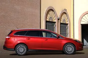 Ford Focus Wagon (2011 – 2014) – fotka 18