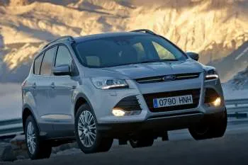 Ford Kuga (2013 – 2016) – fotka 4