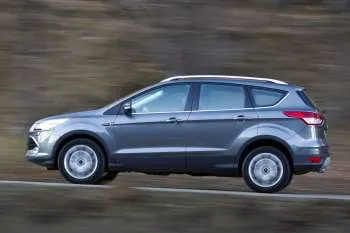 Ford Kuga (2013 – 2016) – fotka 24