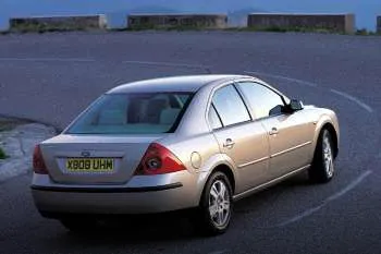 Ford Mondeo sedan (2000 – 2003) – fotka 5