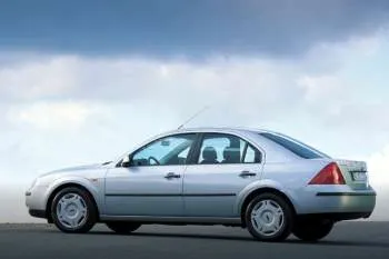 Ford Mondeo sedan (2000 – 2003) – fotka 7