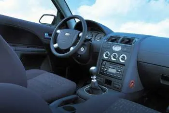 Ford Mondeo sedan (2000 – 2003) – fotka 8