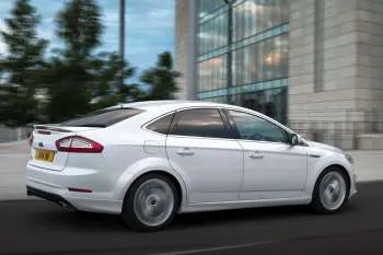Ford Mondeo hatchback (2010 – 2014) – fotka 2