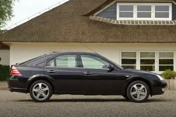 Ford Mondeo hatchback (2005 – 2007) – fotka 11