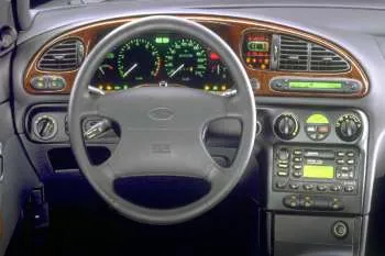 Ford Mondeo Wagon 2.5i V6 Sport Edition – fotka 4