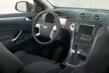 Ford Mondeo Wagon (2010 – 2014) – fotka 3