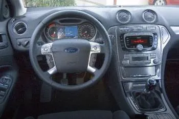 Ford Mondeo Wagon 1.6 16V Titanium – fotka 6