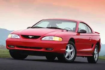 Ford Mustang (1995 – 2003) – fotka 2