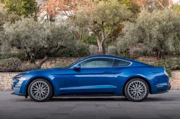 Ford Mustang Fastback (od 2018) – fotka 11