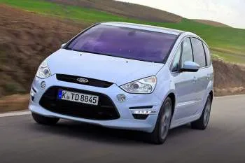 Ford S-MAX (2010 – 2015) – fotka 16
