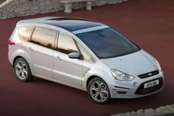 Ford S-MAX (2010 – 2015) – fotka 18