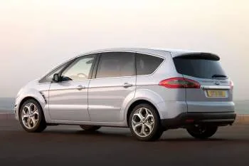 Ford S-MAX (2010 – 2015) – fotka 20