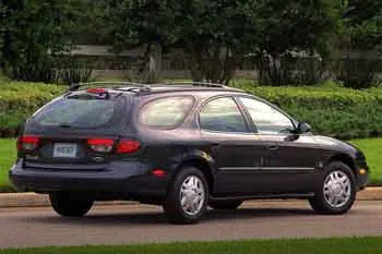 Ford Taurus Stationwagon (1996 – 1998) – fotka 2