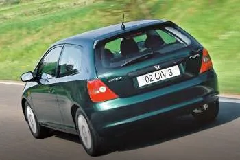 Honda Civic trojdverový hatchback (2001 – 2003) – fotka 6